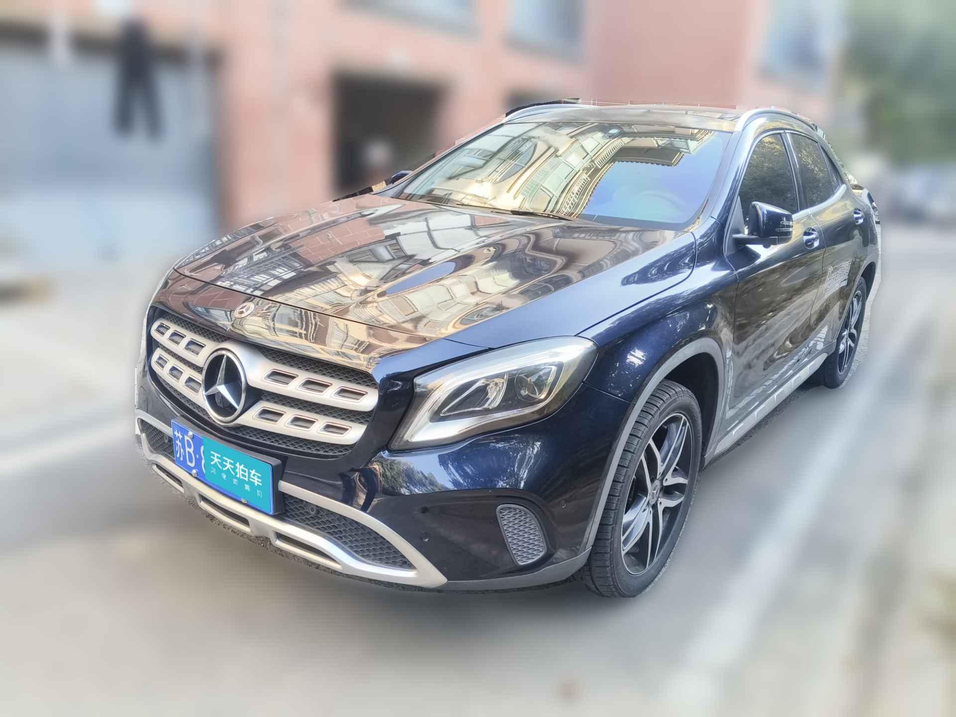 [无锡·苏B] 奔驰奔驰GLA2017款 GLA 200 动感型