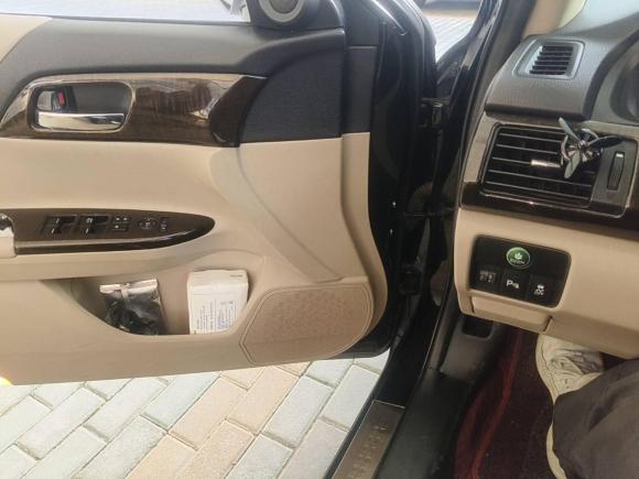 [武汉·鄂A] 二手本田雅阁2014款 2.0L LX 舒适版