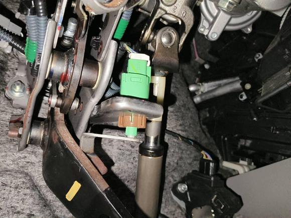 [深圳·粤B] 二手丰田RAV4荣放2009款 2.4L 自动豪华版