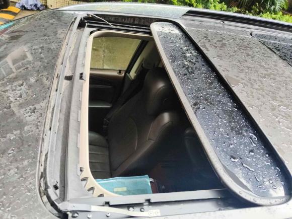 [广州·粤A] 二手别克昂科雷2014款 3.6L 四驱智享旗舰型