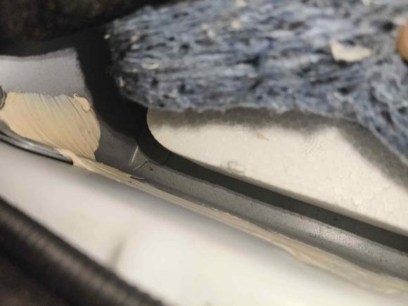 [武汉·鄂A] 二手一汽森雅R92018款 1.2T 手动豪华智尚型