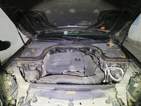 [济南·鲁A] 二手奔驰奔驰GLC2022款 GLC 300 L 4MATIC 动感型臻藏版