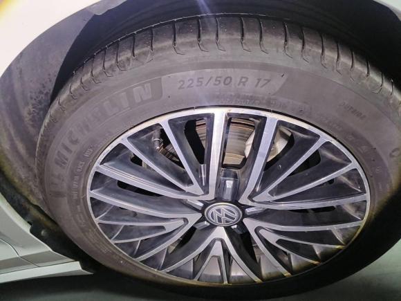 [南京·苏A] 二手大众凌渡2019款 280TSI DSG豪华版 国V