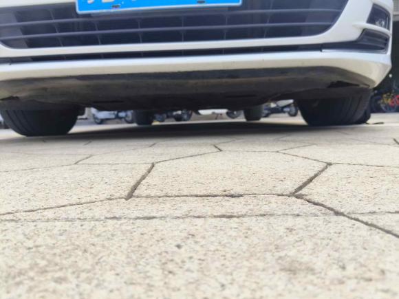 [深圳·粤B] 二手大众高尔夫2014款 1.6L 自动舒适型