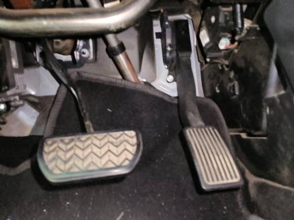 [佛山·湘D] 二手哈弗哈弗H62017款 红标 运动版 1.5T 自动两驱豪华型