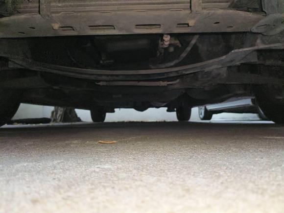 [广州·闽B] 二手大通大通G102016款 2.0T 自动精英版