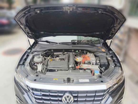 [广州·粤A] 二手大众帕萨特新能源2019款 430PHEV 混动豪华版