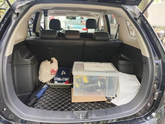 [上海·鄂E] 二手三菱欧蓝德2018款 2.0L 两驱荣耀版 5座