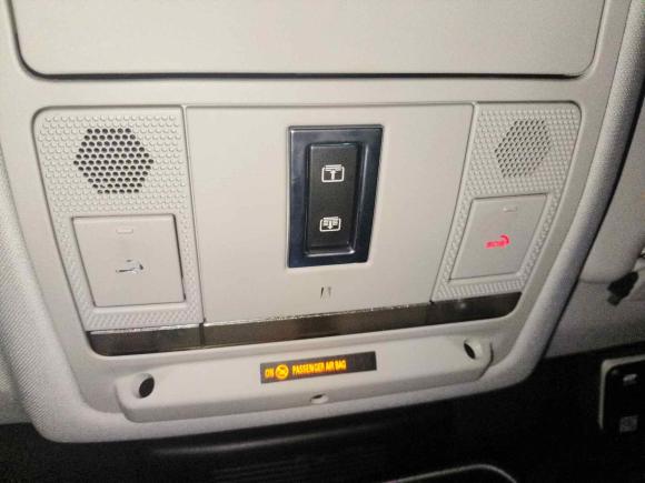 [广州·粤A] 二手路虎发现神行2018款 240PS SE版