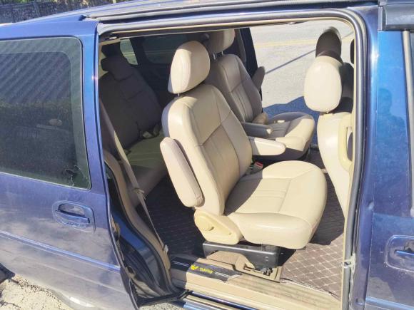 [青岛·鲁B] 二手别克别克GL82011款 2.4L CT舒适版