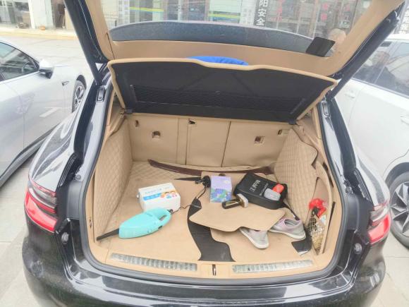 [上海·沪A] 二手保时捷Macan2016款 Macan 2.0T