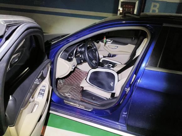 [武汉·鄂A] 二手奔驰奔驰C级2016款 C 200 L 运动型