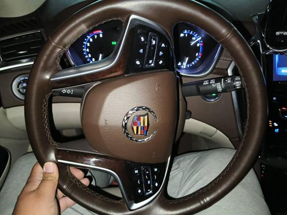 [芜湖·皖B] 二手凯迪拉克凯迪拉克SRX2015款 3.6L 旗舰型