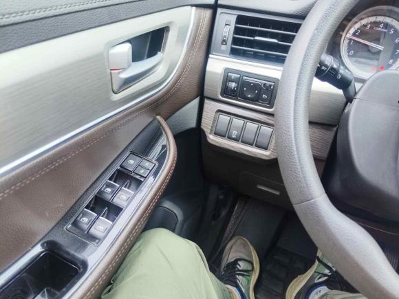 [深圳·粤B] 二手东风风行景逸X52017款 劲享系列 1.5T CVT豪华型