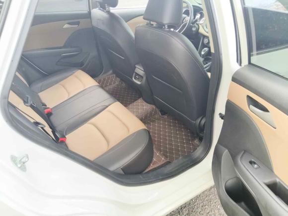 [苏州·苏U] 二手雪佛兰科鲁泽2022款 320 自动悦享天窗版