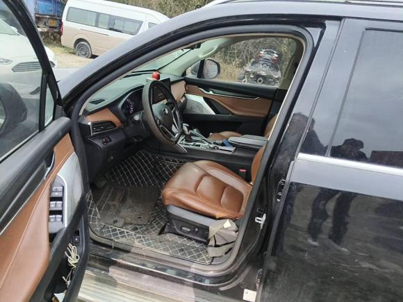 [上海·皖P] 二手上汽大通MAXUS上汽大通MAXUS D902017款 2.0T 自动四驱 天狼星