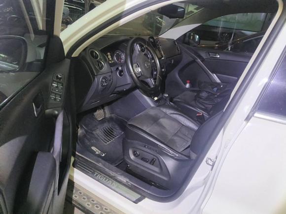 [武汉·鄂A] 二手大众途观2010款 2.0TSI 自动四驱旗舰版