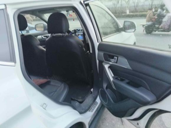 [青岛·鲁B] 二手哈弗哈弗H22018款 红标 1.5T 双离合两驱豪华型