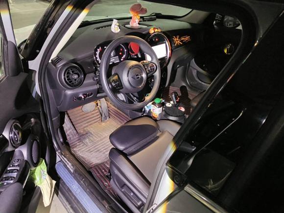 [南京·苏A] 二手MINIMINI2021款 1.5T COOPER 经典派 五门版