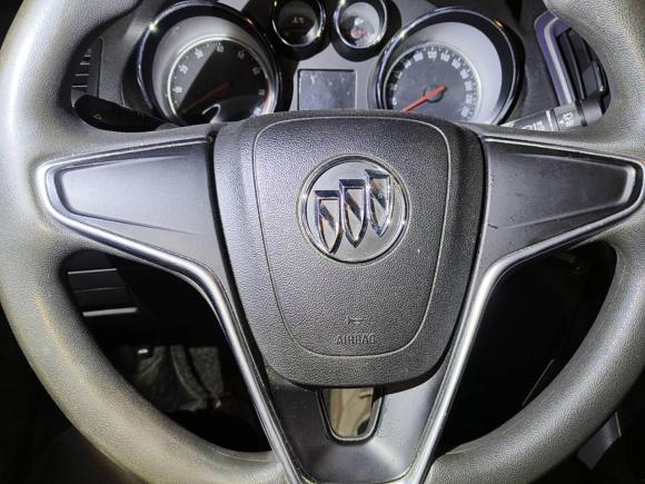 [武汉·鄂A] 二手别克君威2015款 1.6T 领先技术型