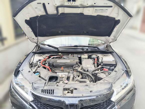 [南昌·赣A] 二手本田思铂睿2017款 混动 2.0L 净驰版