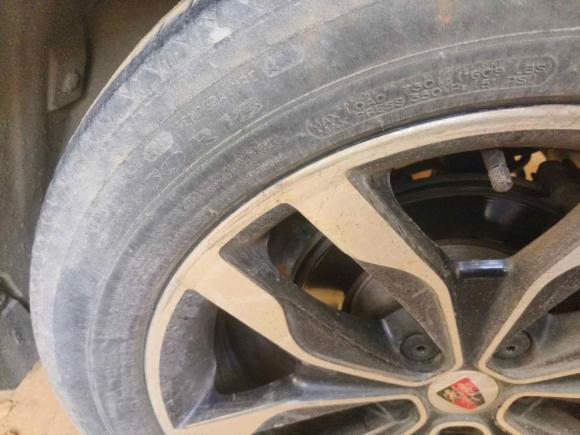 [武汉·鄂A] 二手荣威荣威RX52016款 20T 两驱自动互联网智享版