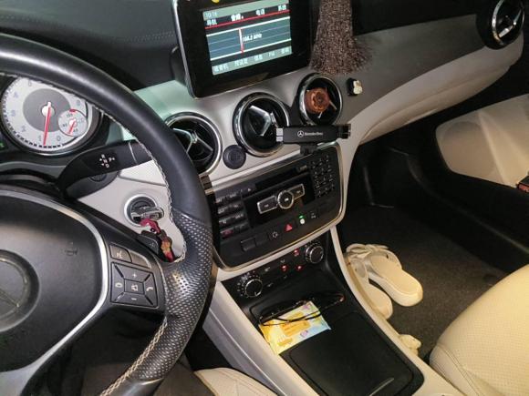 [宁波·浙B] 二手奔驰奔驰GLA2015款 GLA 200 时尚型