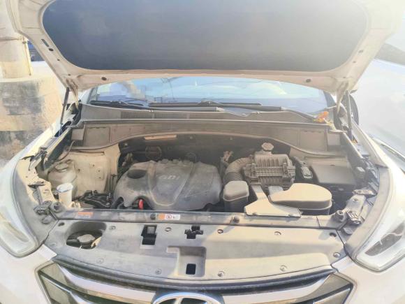 [青岛·鲁U] 二手现代胜达2013款 2.4L 自动两驱智能型