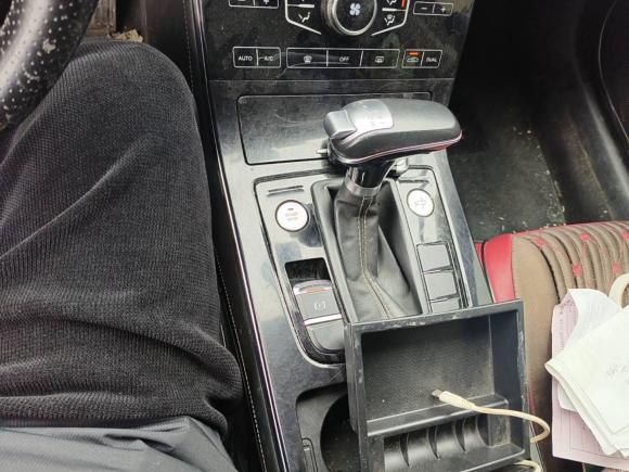 [嘉兴·皖K] 二手红旗红旗H52018款 30TD 型动版