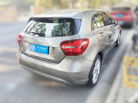 [上海·沪B] 二手奔驰奔驰A级2017款 A 200 动感型