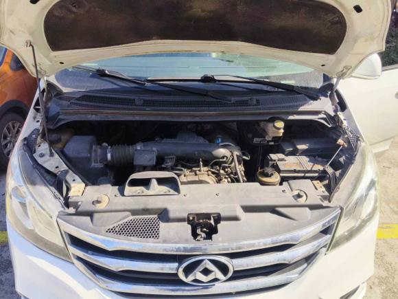 [上海·苏J] 二手大通大通G102016款 2.0T 自动精英版