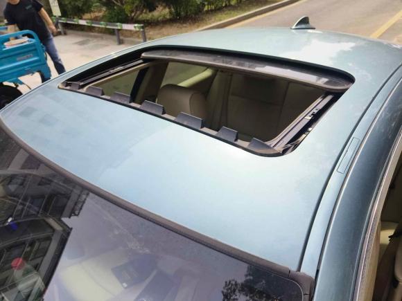 [无锡·苏B] 二手宝马宝马3系2009款 330i双门轿跑车