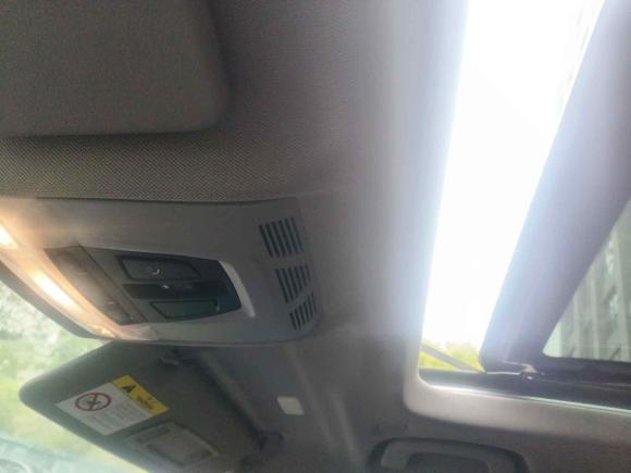 [上海·沪B] 二手宝马宝马X12022款 sDrive25Li 领先型