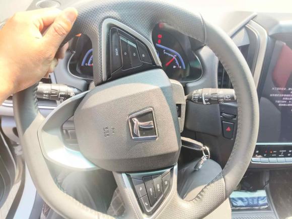 [南通·苏F] 二手纳智捷U5 SUV2017款 1.6L 手动名士版