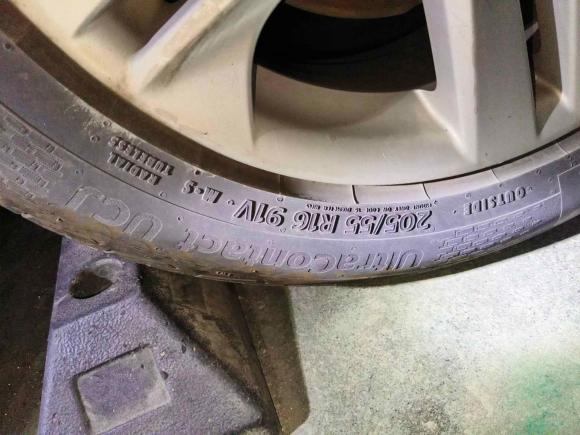 [无锡·苏B] 二手丰田雷凌2019款 双擎 1.8H E-CVT豪华版 国VI