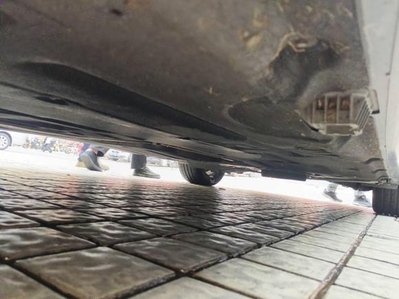 [深圳·粤B] 二手宝马宝马5系GT2011款 535i xDrive豪华型