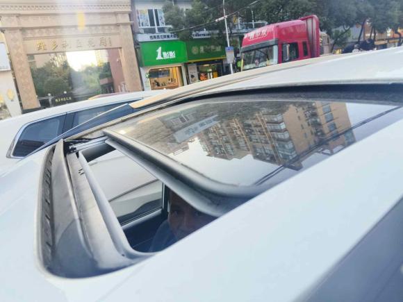 [温州·浙C] 二手哈弗哈弗H62015款 运动版 1.5T 自动两驱豪华型