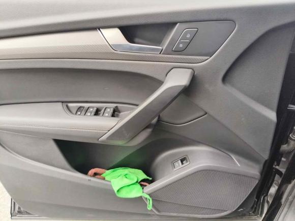 [南京·苏A] 二手奥迪奥迪Q5L2022款 40T 时尚动感型