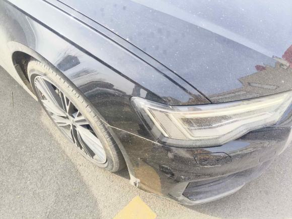 [青岛·鲁F] 二手奥迪奥迪A6L2021款 45 TFSI 臻选动感型