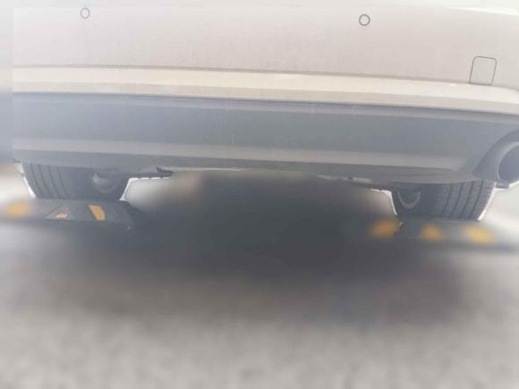 [上海·沪D] 二手奥迪奥迪A4L2017款 40 TFSI 时尚型