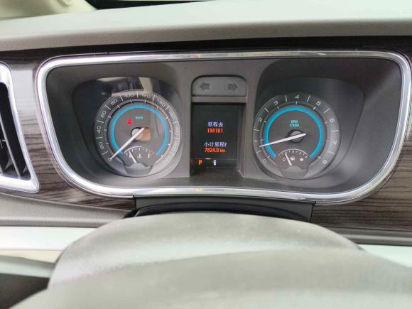 [无锡·粤B] 二手别克别克GL82011款 3.0L XT豪华商务旗舰版