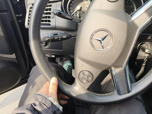 [苏州·苏E] 二手奔驰奔驰R级2017款 R 320 4MATIC 商务型臻藏版