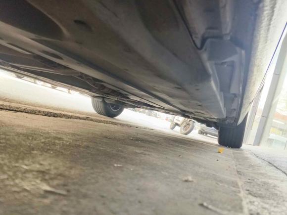 [佛山·粤X] 二手奥迪奥迪A6L2011款 2.0 TFSI 自动标准型