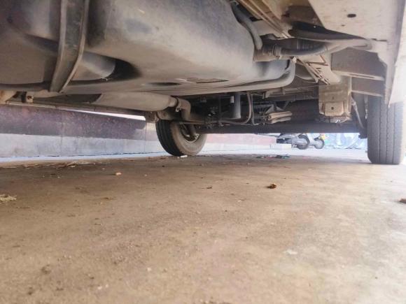 [义乌·浙A] 二手东风御风御风2014款 2.5T御利宝物流车标配短轴中顶ZD25