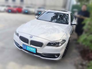 宝马宝马5系2017款 525Li 豪华设计套装