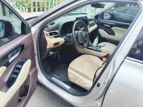 [苏州·苏U] 二手丰田汉兰达2022款 双擎 2.5L 四驱尊贵版 7座