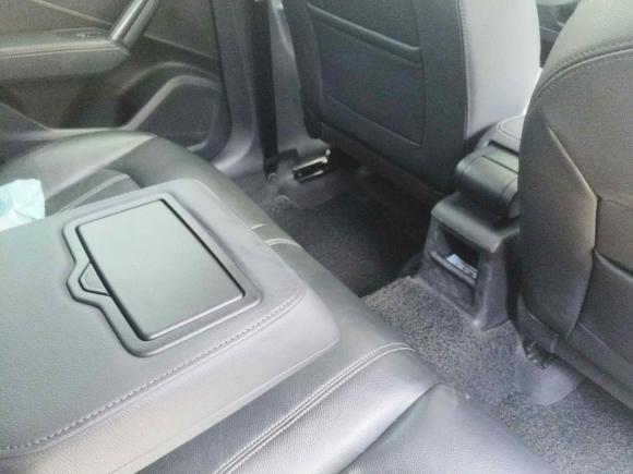 [苏州·苏E] 二手奥迪奥迪Q2L2022款 35 TFSI 进取致雅型