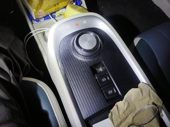 [上海·沪A] 二手欧拉欧拉好猫2021款 400km标准续航 维纳斯版 磷酸铁锂