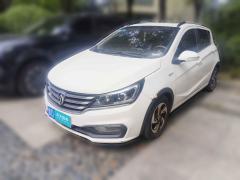 [上海·黑D] 宝骏宝骏3102017款 1.5L 自动豪华型