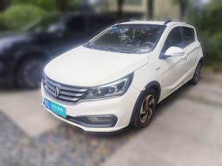 宝骏宝骏3102017款 1.5L 自动豪华型